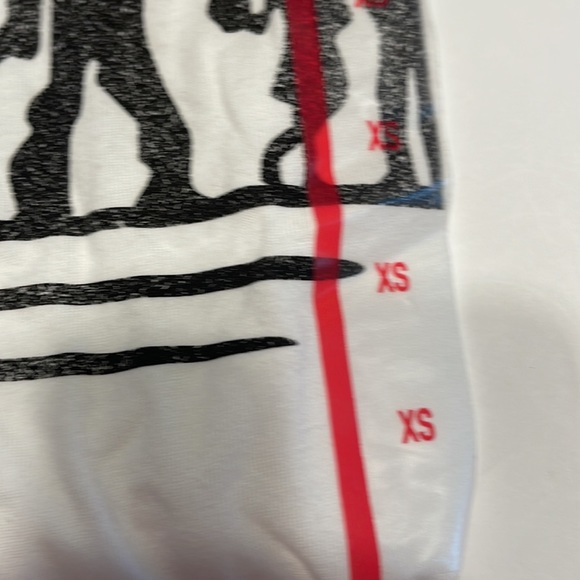 White cotton/polyester t shirt - Picture 3 of 3